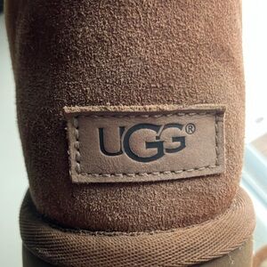 Uggs Classic Short II